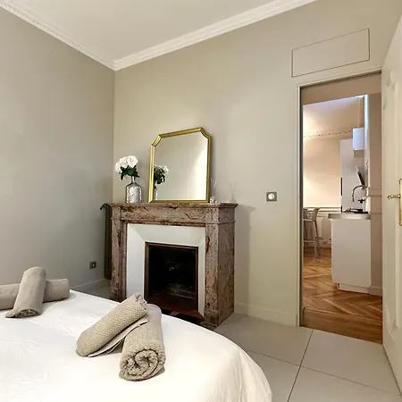 Lejlighed Celine 24 Le Flandrin Haussmann, Spacieux Dans Le 16e *