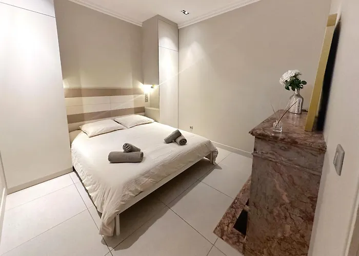 Apartman Celine 24 Le Flandrin Haussmann, Spacieux Dans Le 16e Párizs